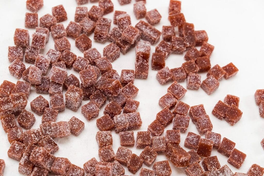 Why American Extractions Leads in Wholesale Gummy Manufacturing